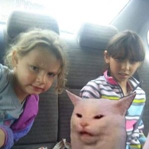 Meet your Posher, Alicia